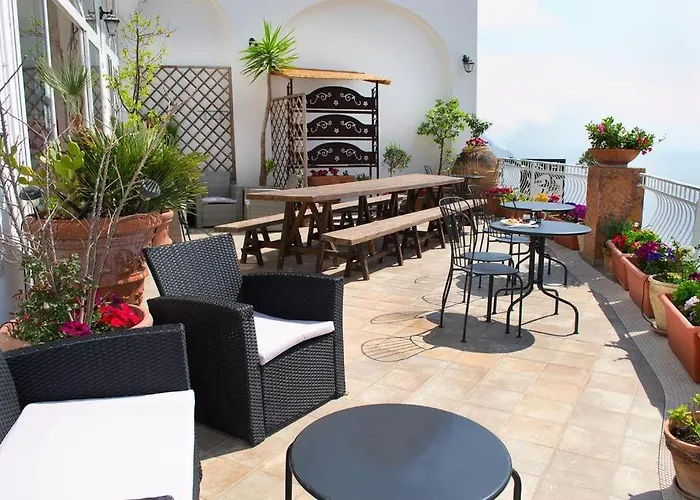 Hostal Brikette Positano